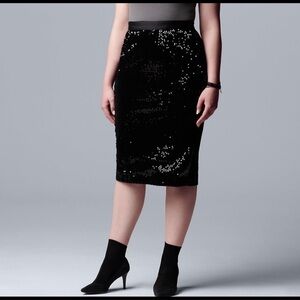 Simply Vera Vera Wang sequin velvet black pencil skirt size small